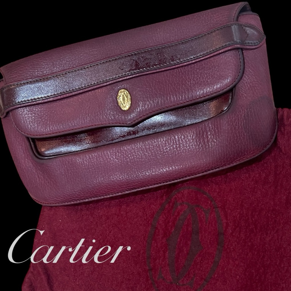 Cartier Bordeaux Must de Cartier Leather
Clutch Bag with Original Dust Bag!